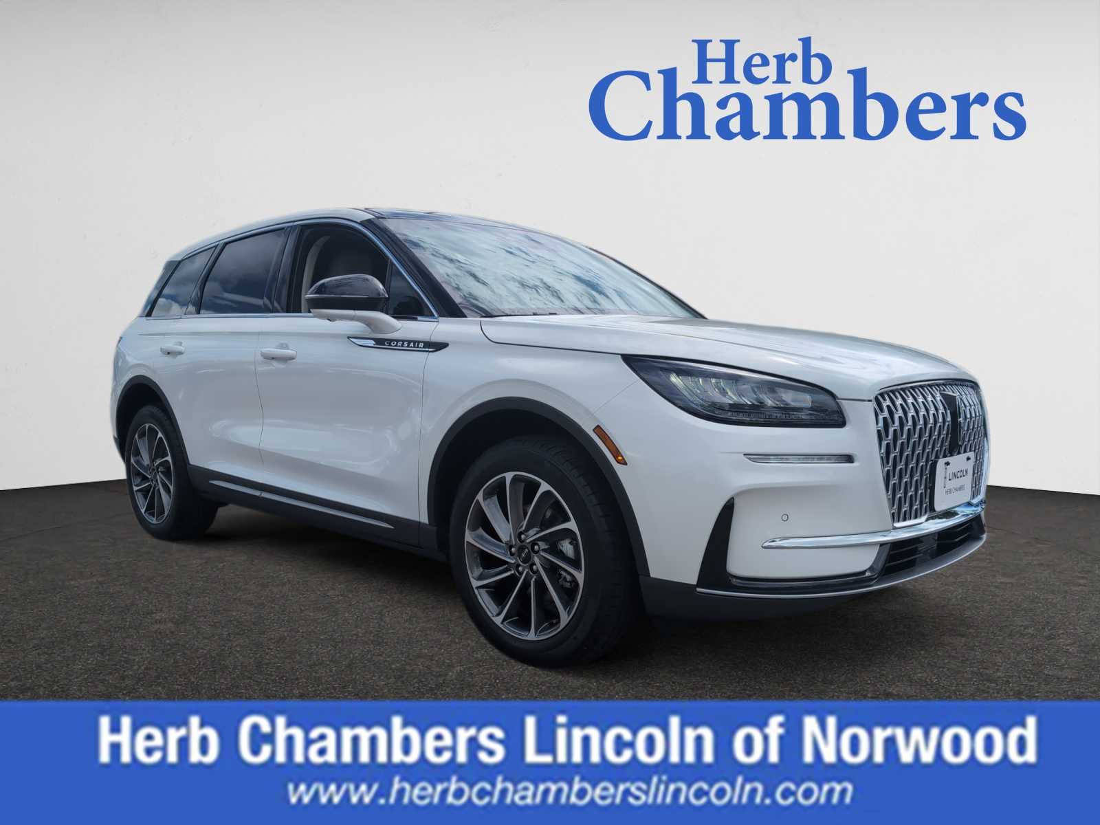 used 2023 Lincoln Corsair car, priced at $36,998