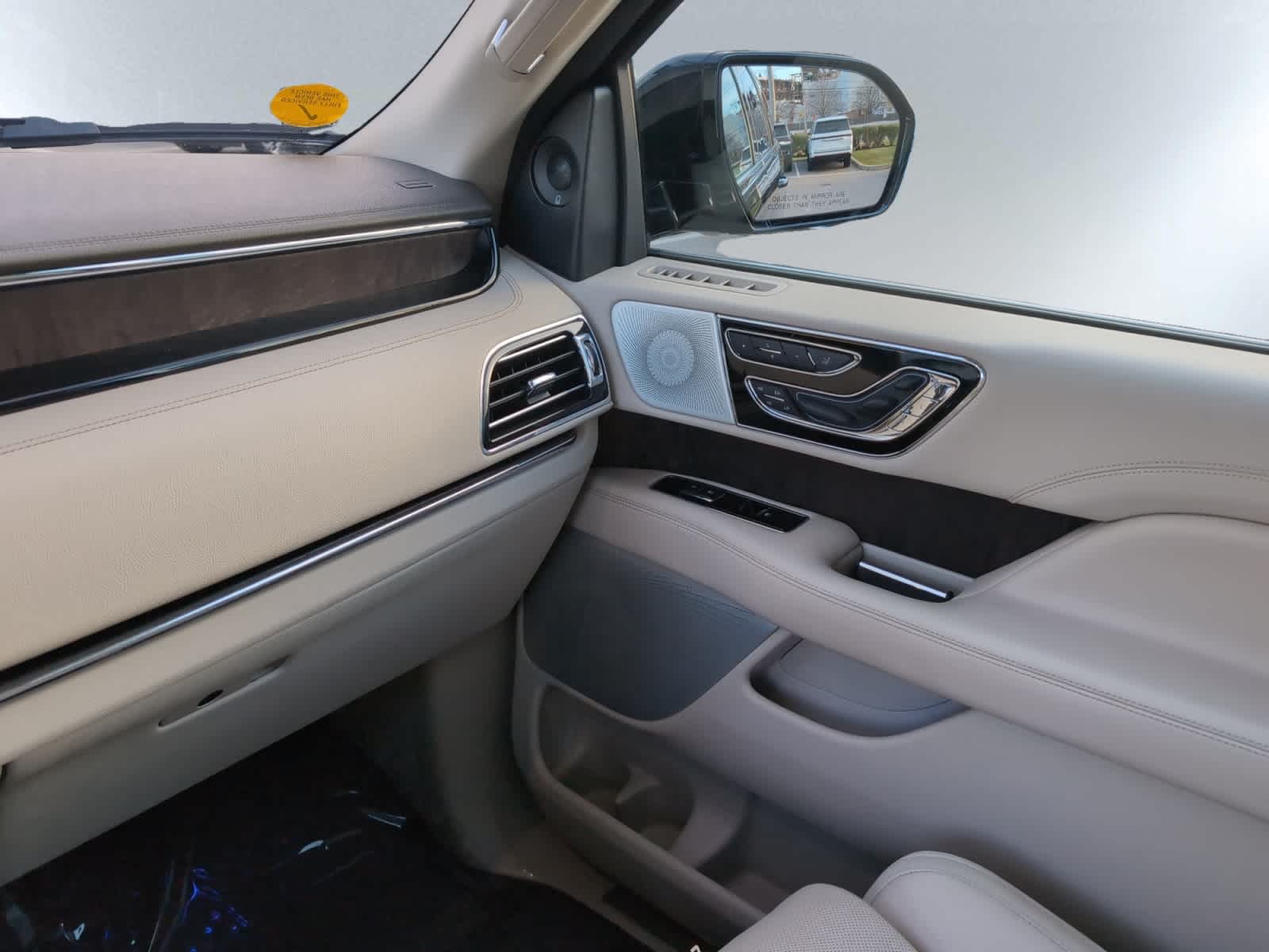 used 2021 Lincoln Navigator car, priced at $53,998