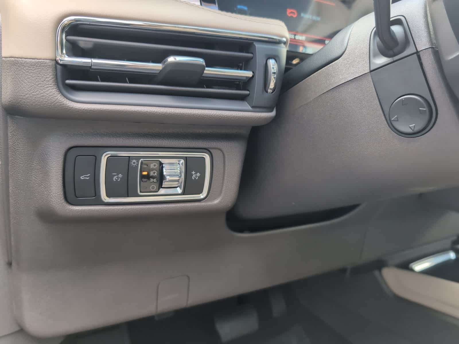 used 2024 Lincoln Corsair car, priced at $45,698