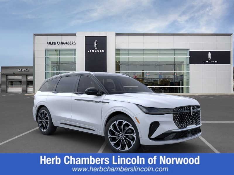 new 2025 Lincoln Nautilus car, priced at $63,455