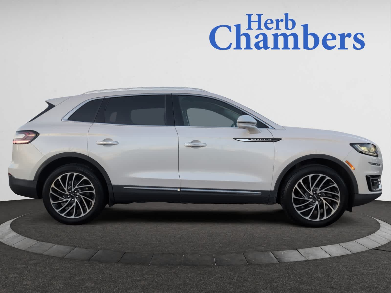 used 2019 Lincoln Nautilus car, priced at $25,998