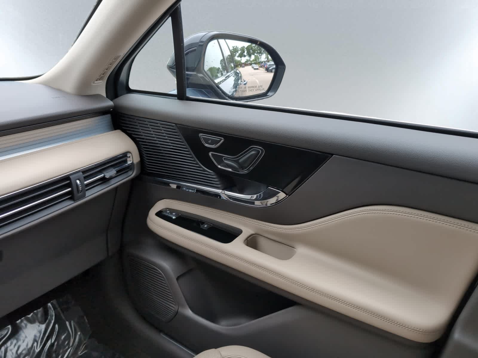 used 2022 Lincoln Corsair car, priced at $33,998