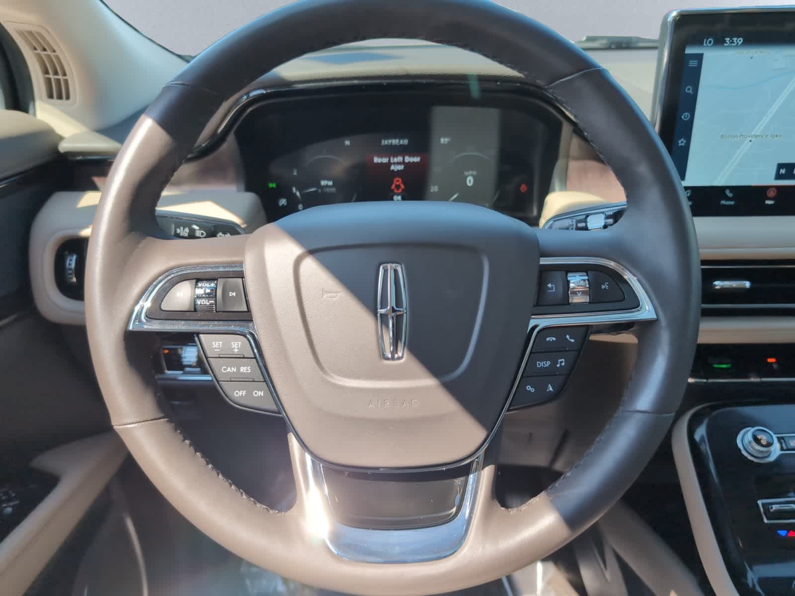used 2022 Lincoln Nautilus car, priced at $40,998