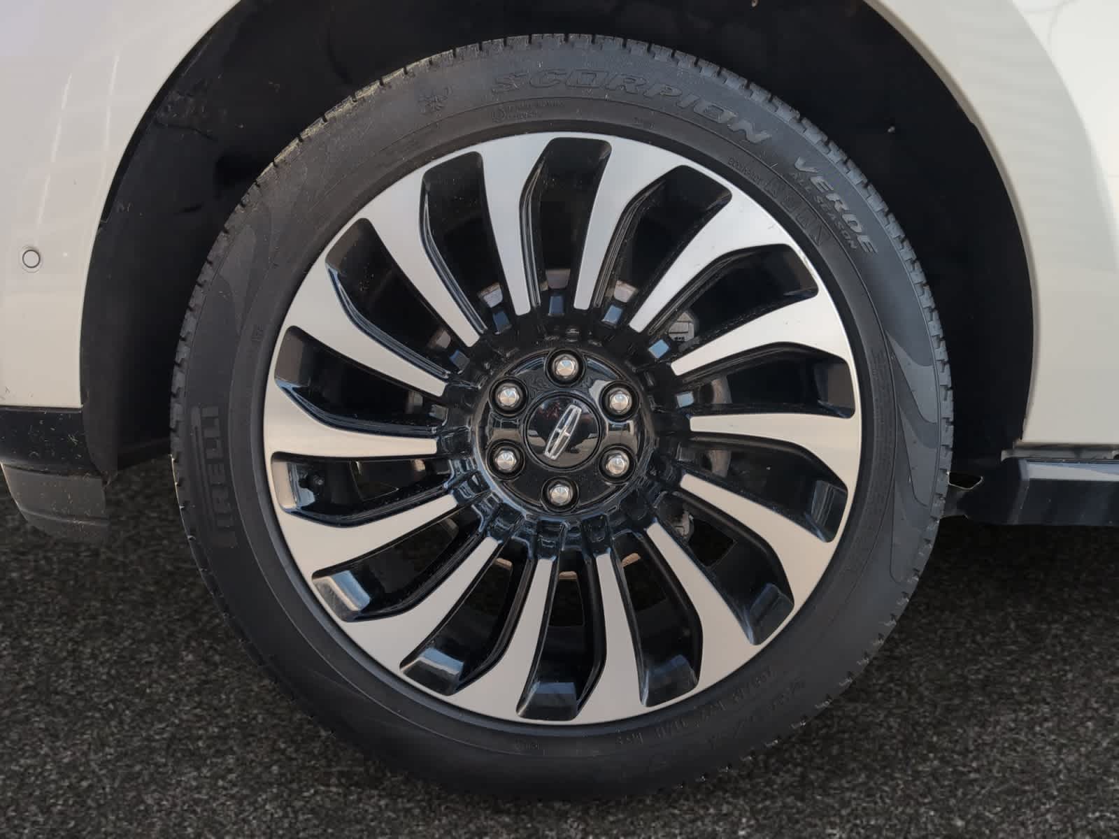 used 2023 Lincoln Navigator car, priced at $76,998
