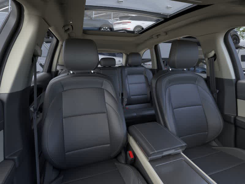 new 2025 Lincoln Nautilus car, priced at $65,215