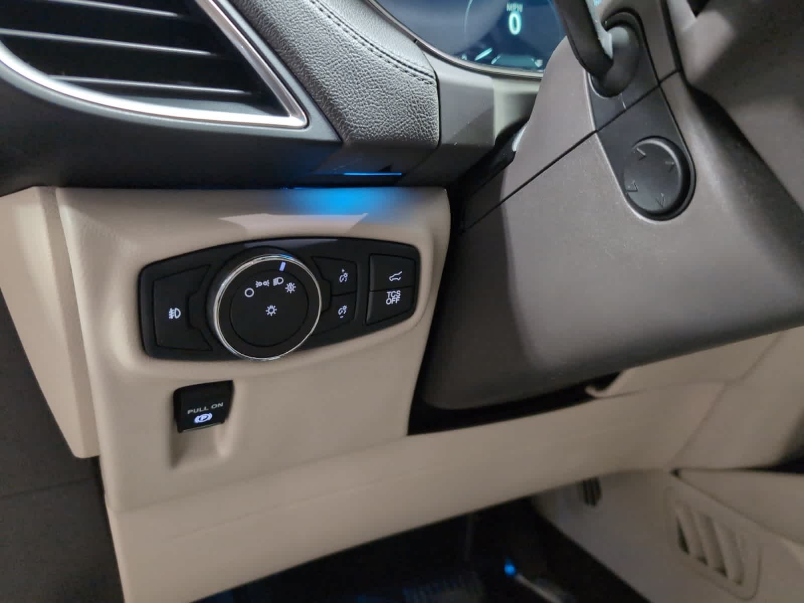 used 2019 Lincoln Nautilus car, priced at $17,998