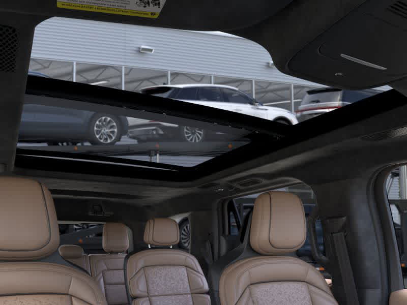 new 2025 Lincoln Navigator car, priced at $119,485