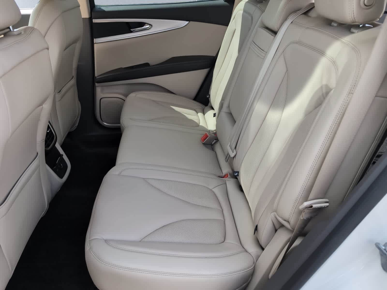 used 2020 Lincoln Nautilus car, priced at $24,798