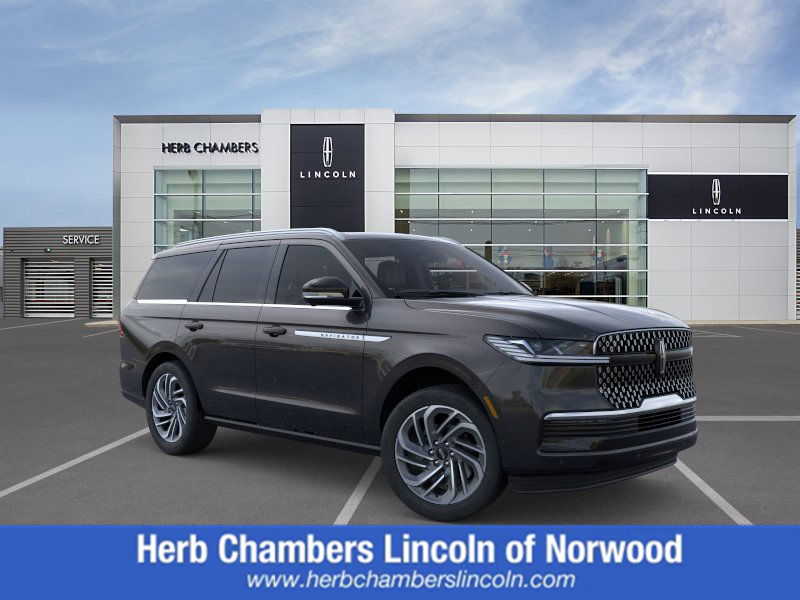 new 2025 Lincoln Navigator car, priced at $105,555