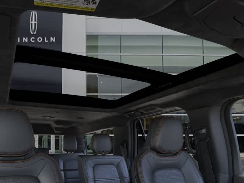 new 2024 Lincoln Navigator L car, priced at $125,910