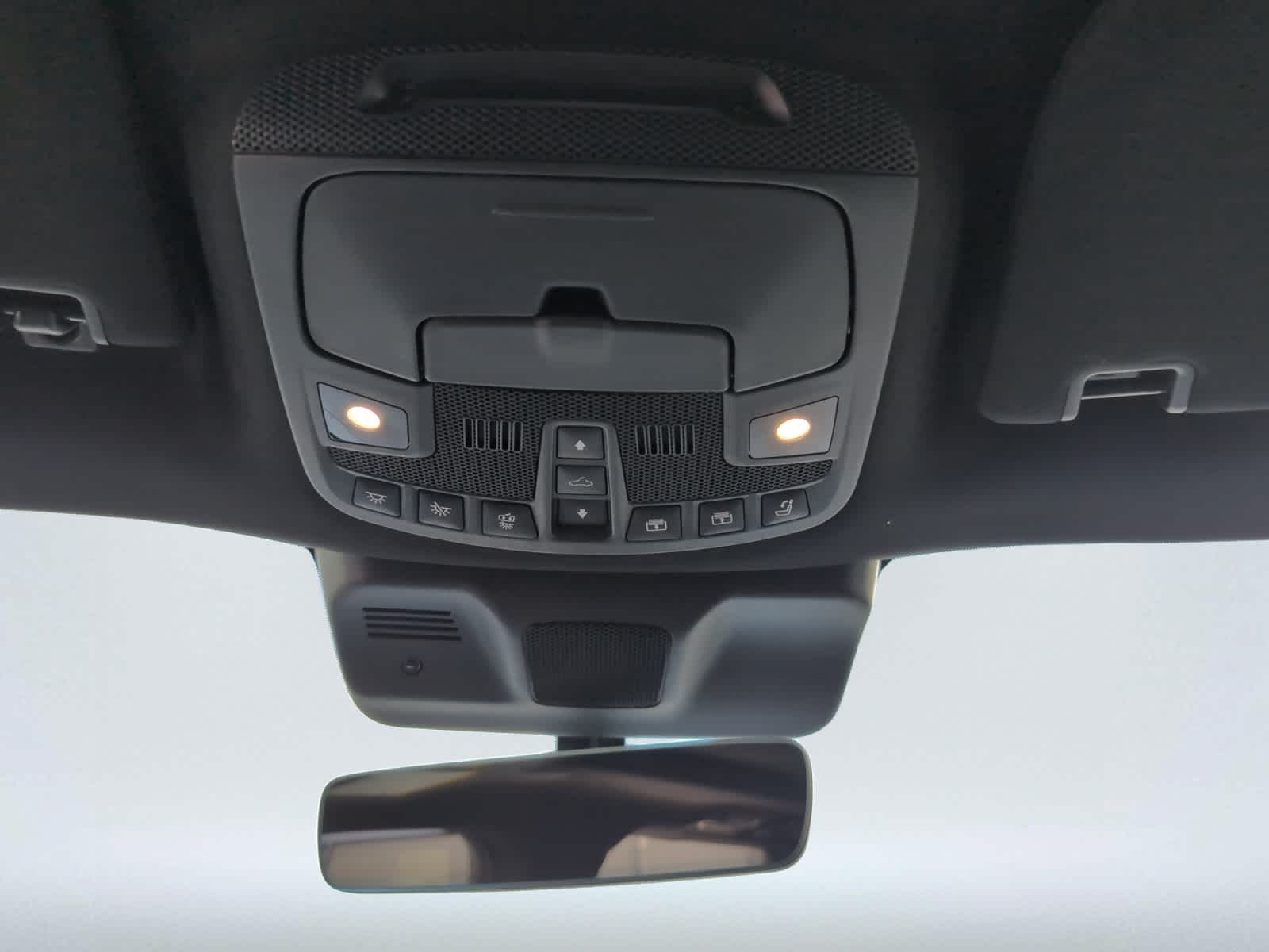 used 2022 Lincoln Navigator car, priced at $61,998