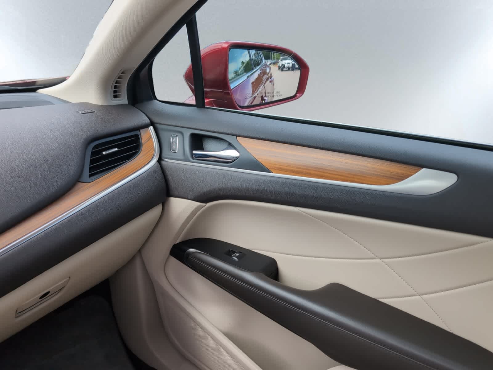 used 2019 Lincoln MKC car, priced at $18,998