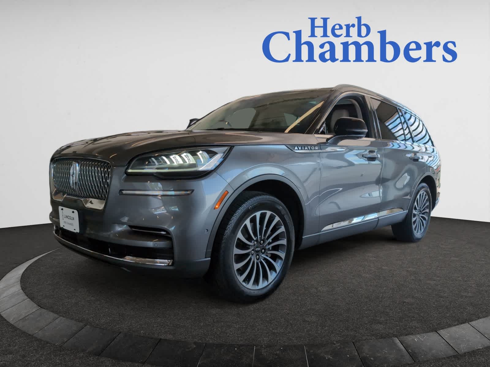 used 2024 Lincoln Aviator car, priced at $59,998