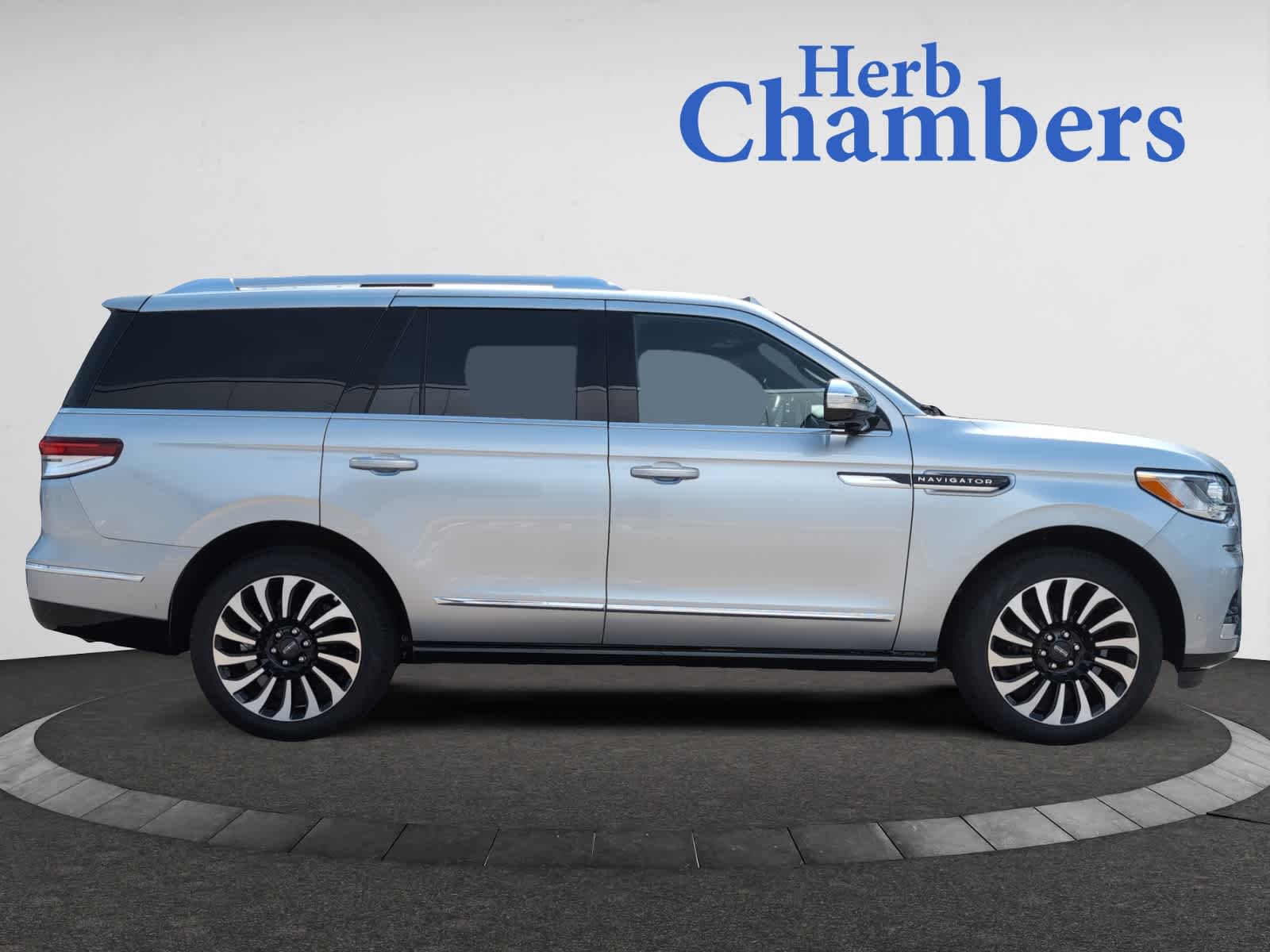 used 2024 Lincoln Navigator car, priced at $96,598