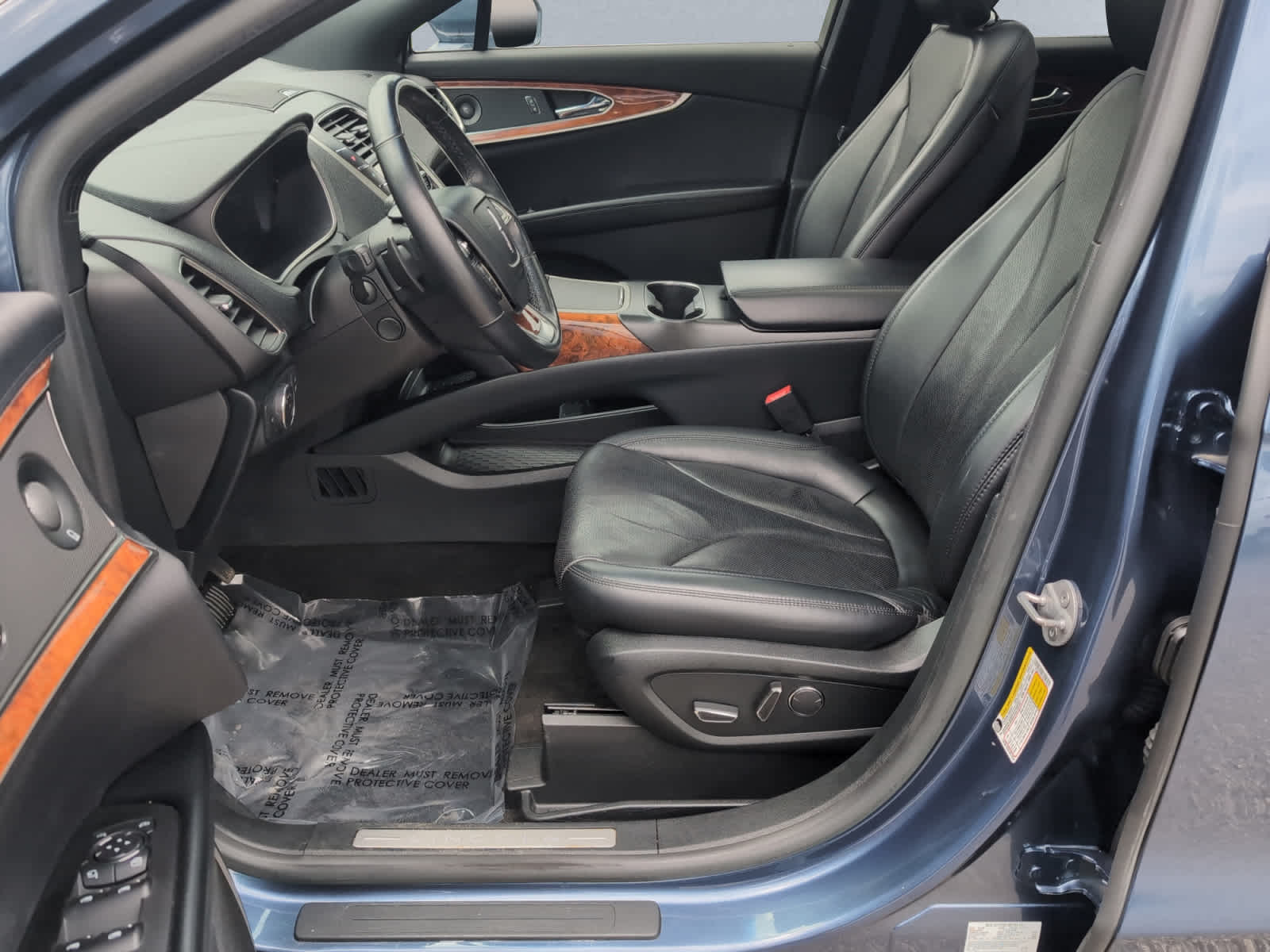 used 2019 Lincoln Nautilus car, priced at $23,998