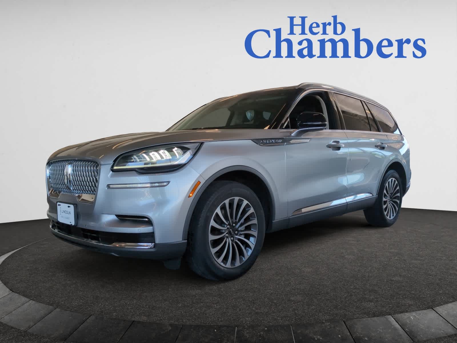 used 2023 Lincoln Aviator car, priced at $49,998