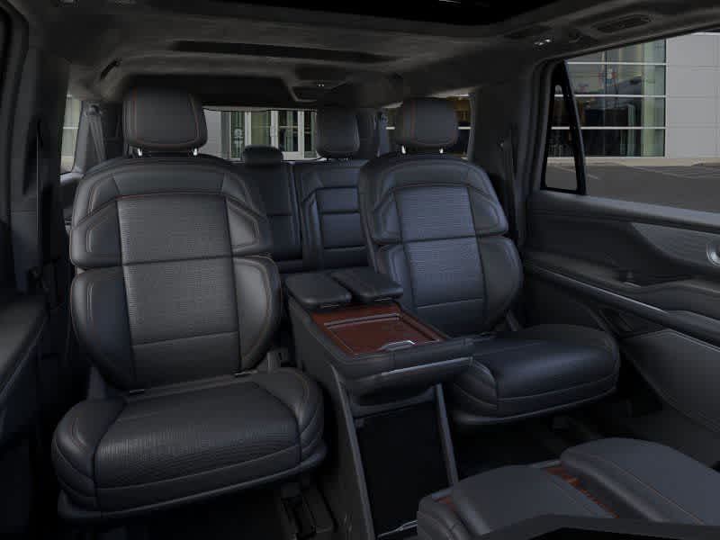 new 2025 Lincoln Navigator L car, priced at $122,480
