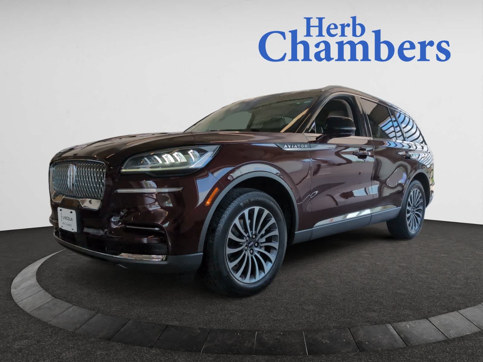 used 2024 Lincoln Aviator car, priced at $61,598