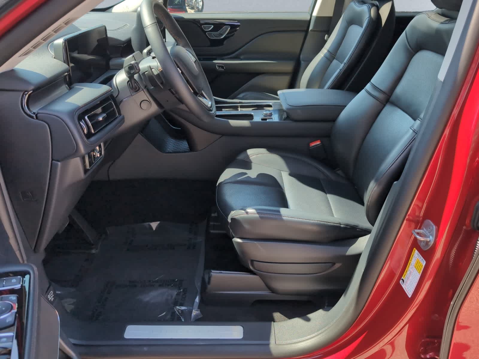 used 2025 Lincoln Aviator car, priced at $63,898