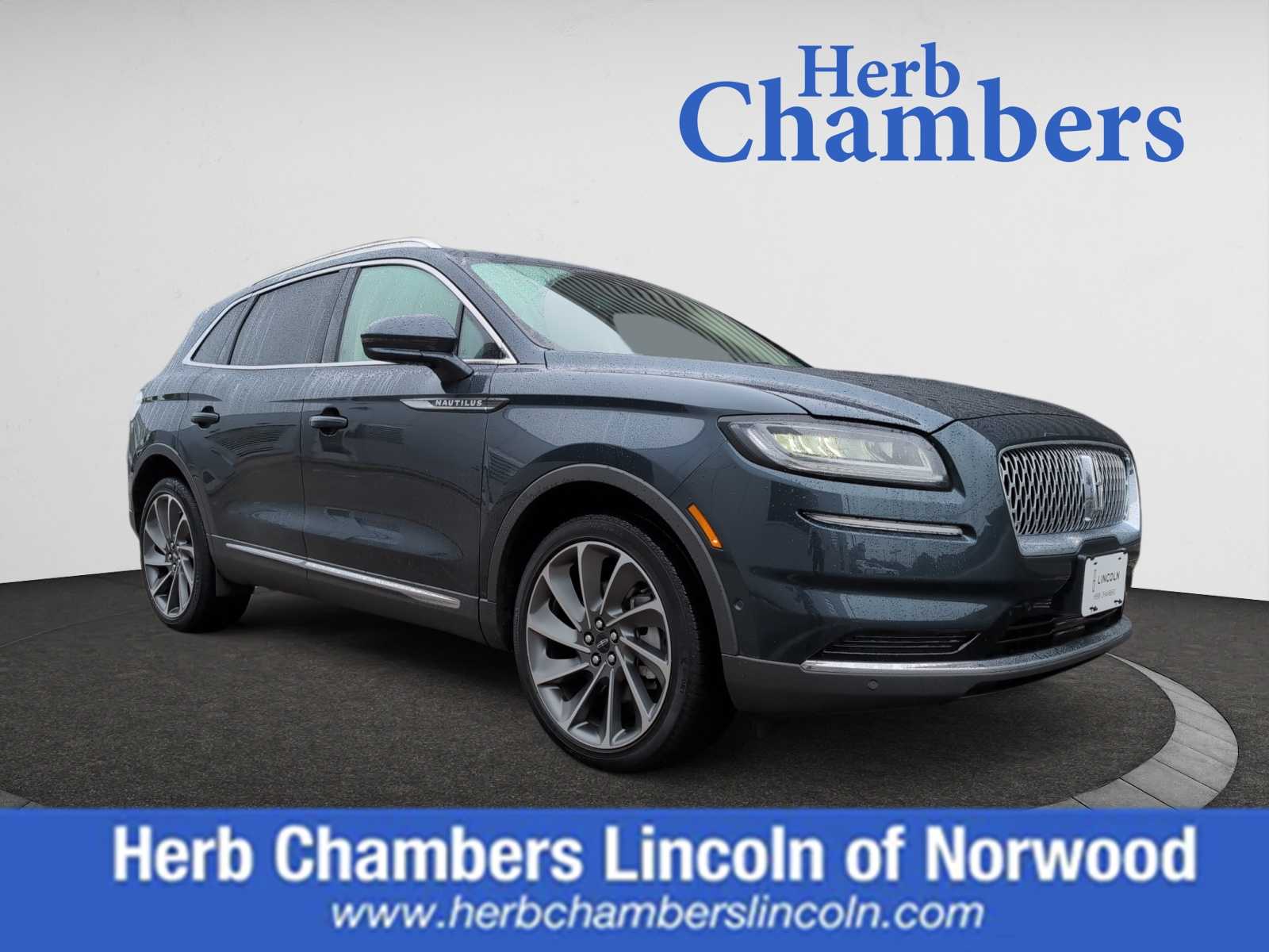 used 2023 Lincoln Nautilus car, priced at $42,998