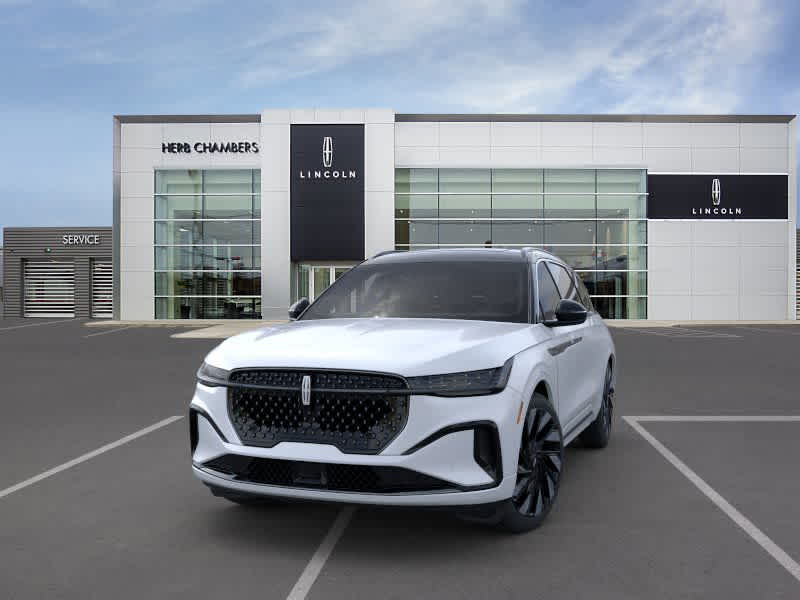 new 2025 Lincoln Nautilus car, priced at $82,690