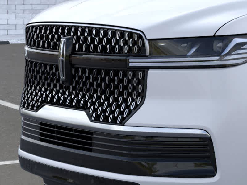 new 2025 Lincoln Navigator car, priced at $109,300