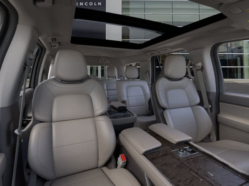 new 2024 Lincoln Navigator car, priced at $108,570