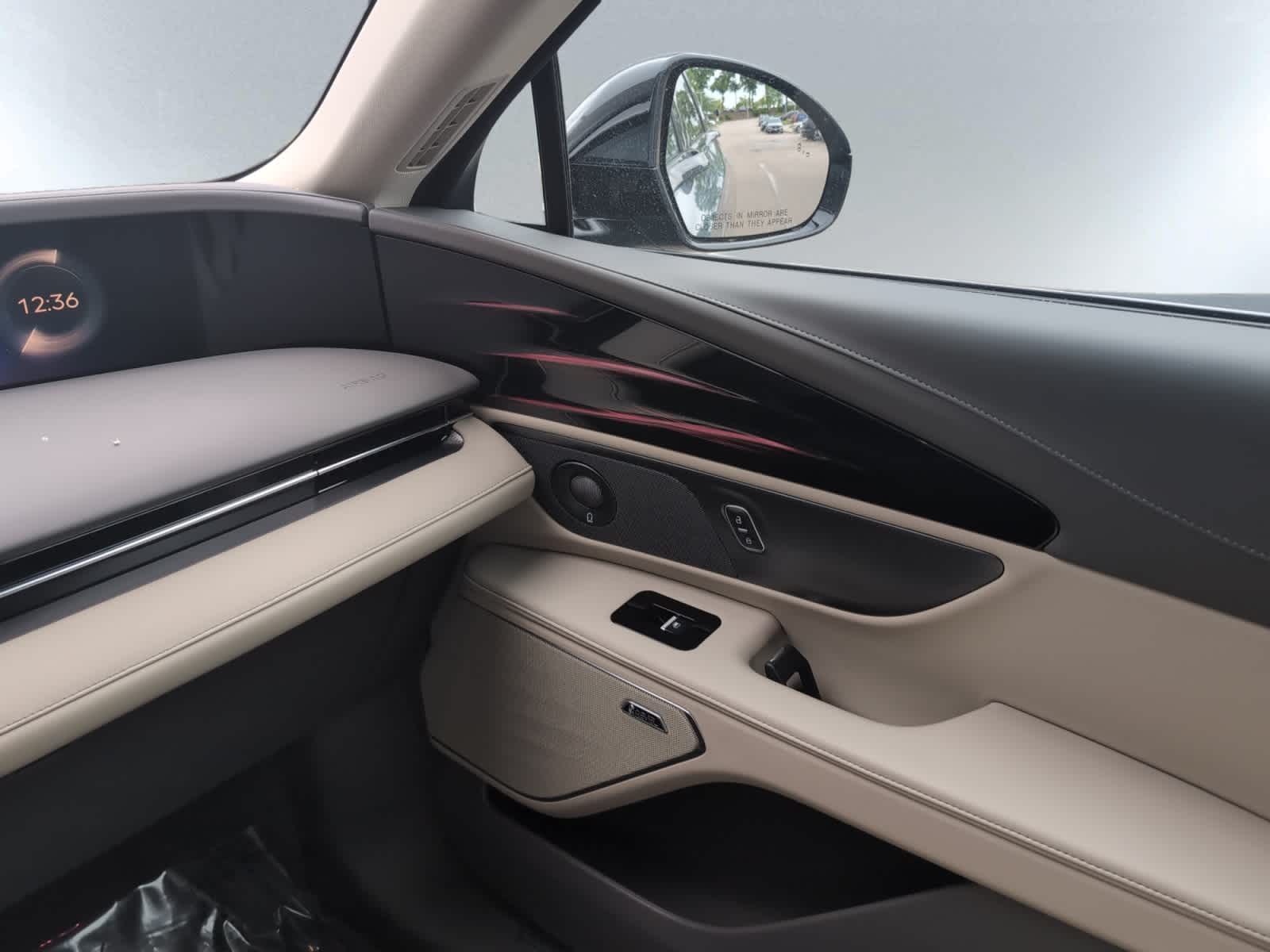 used 2025 Lincoln Nautilus car, priced at $61,998