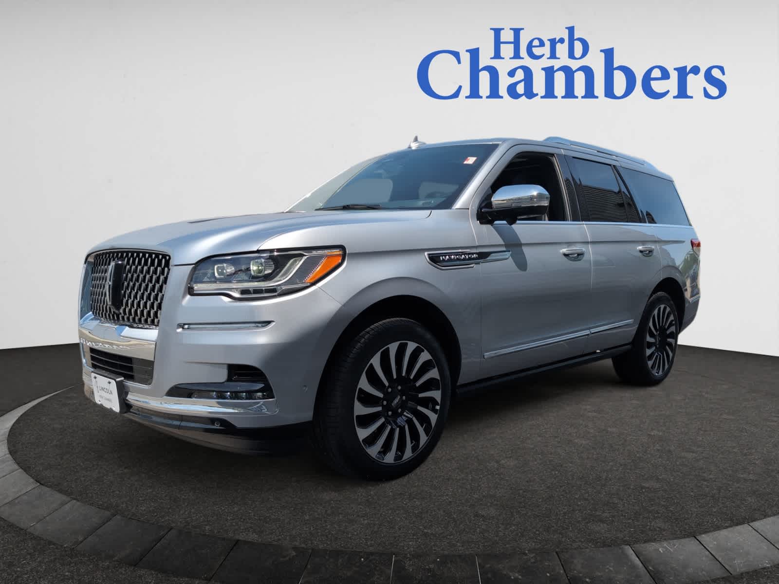 used 2024 Lincoln Navigator car, priced at $96,598