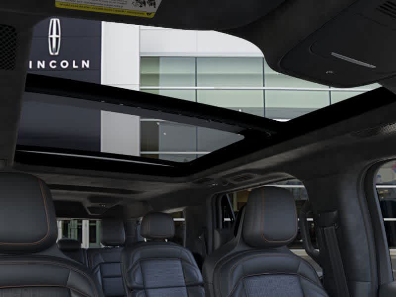 new 2025 Lincoln Navigator L car, priced at $122,480