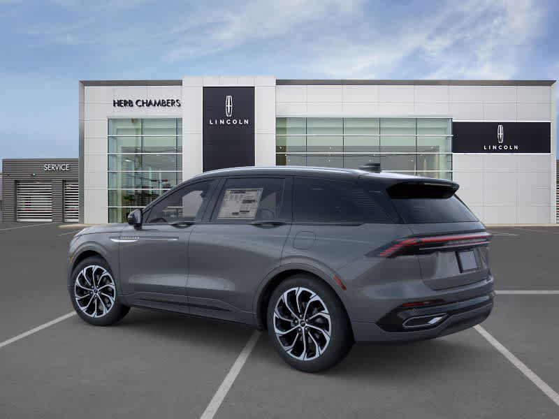 new 2025 Lincoln Nautilus car, priced at $65,920