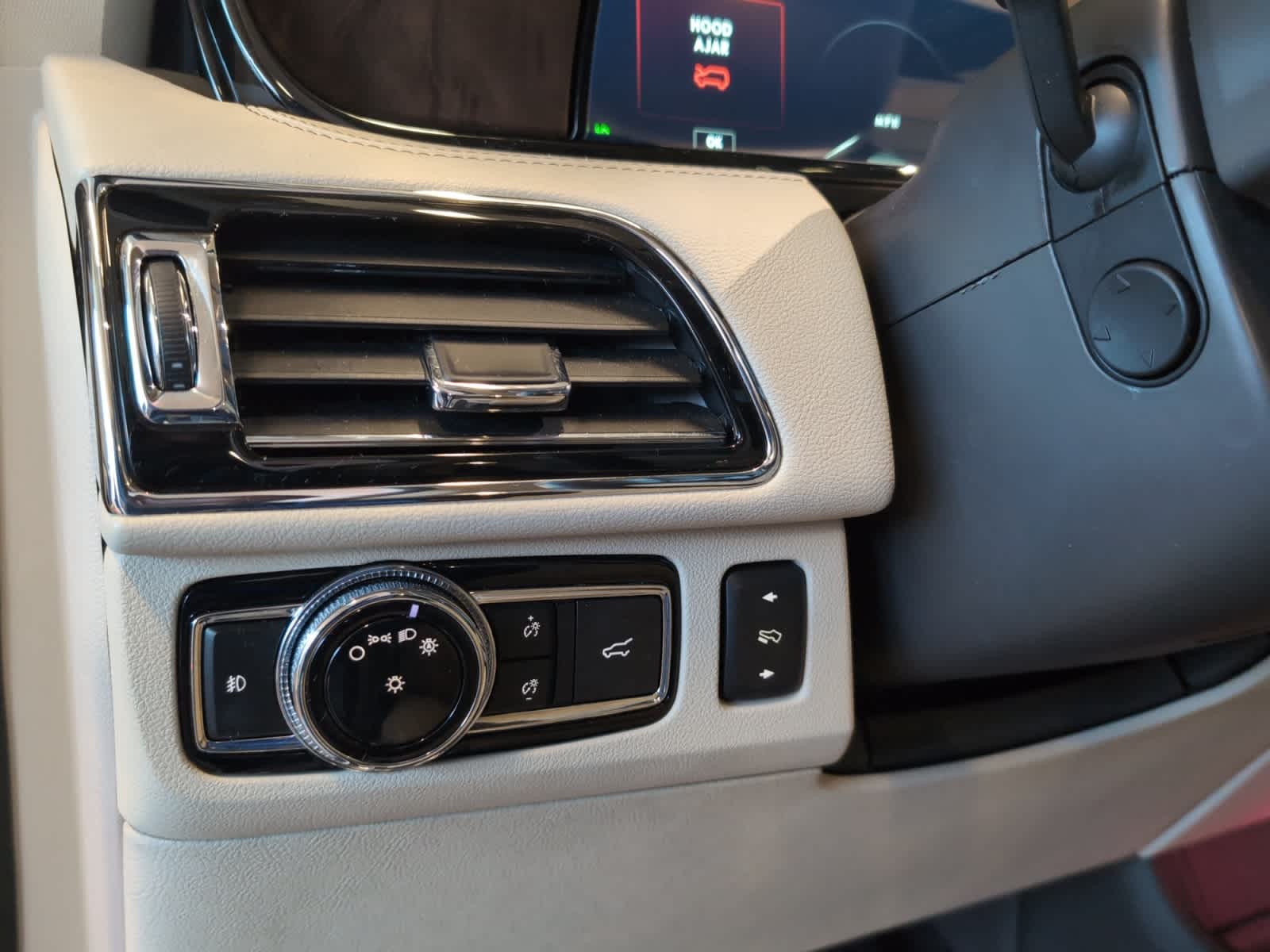 used 2019 Lincoln Navigator car, priced at $39,998