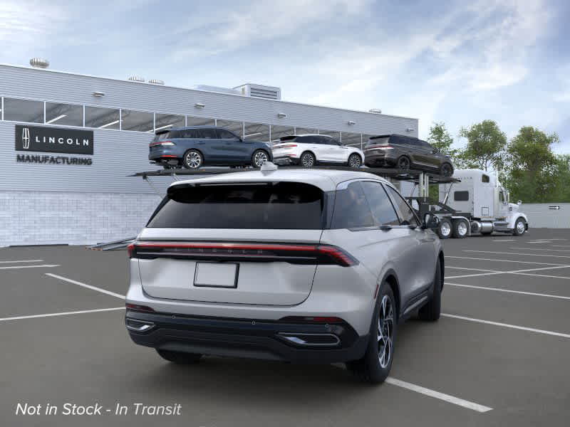 new 2025 Lincoln Nautilus car, priced at $59,915