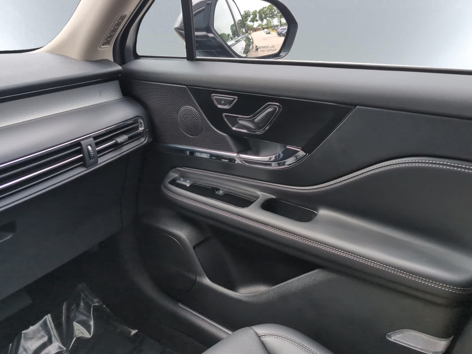 used 2025 Lincoln Corsair car, priced at $47,998