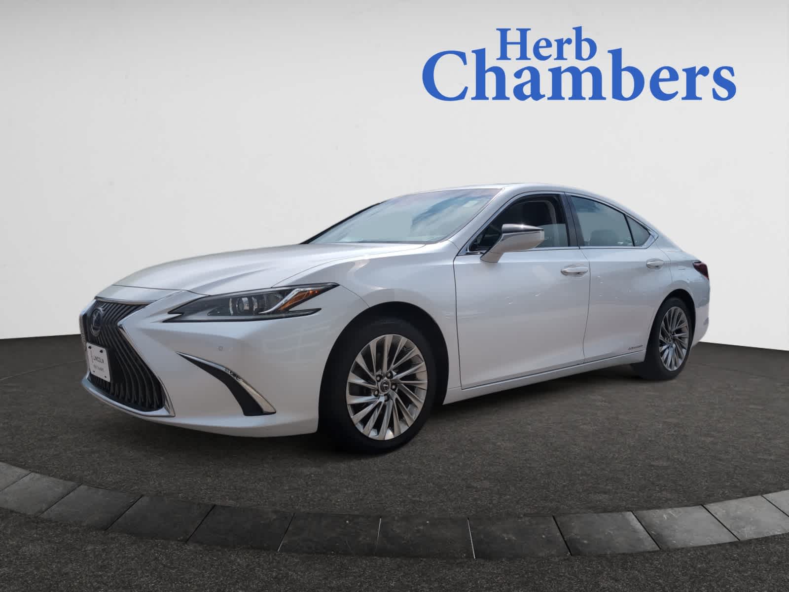 used 2021 Lexus ES 300h car, priced at $32,998