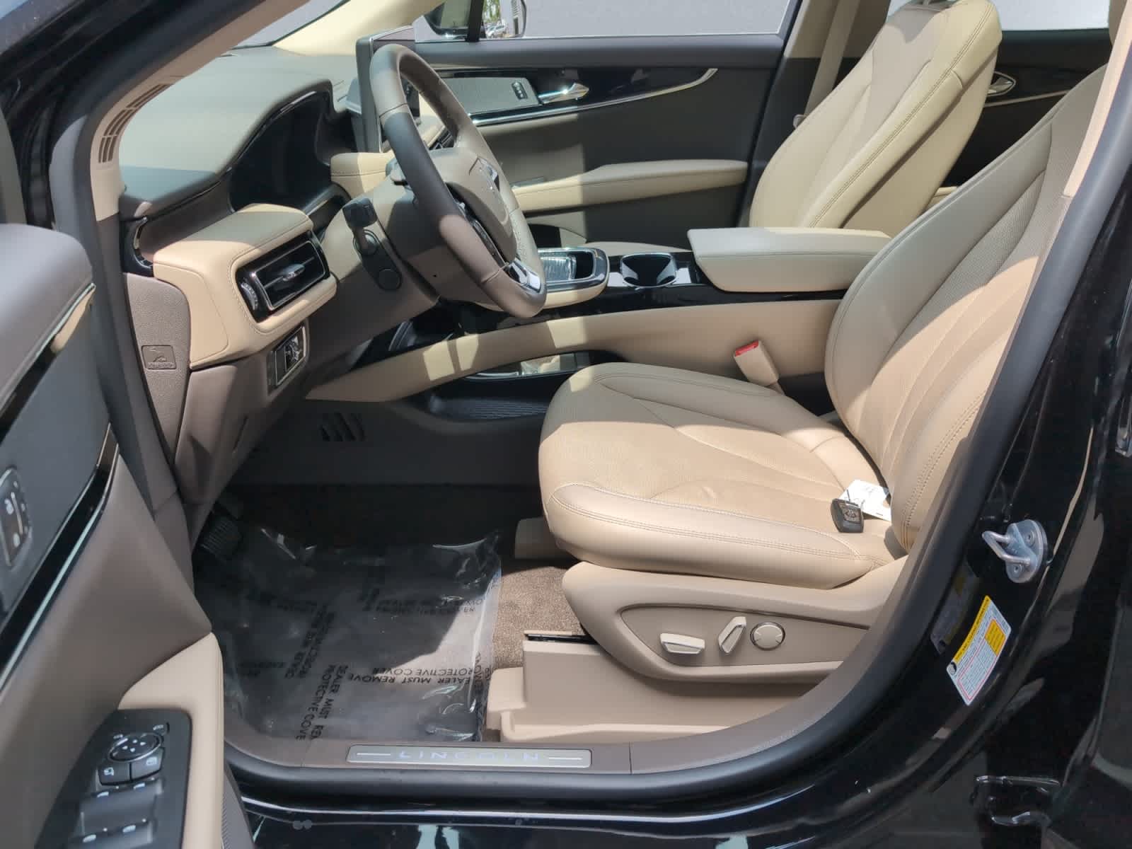 used 2022 Lincoln Nautilus car, priced at $37,998