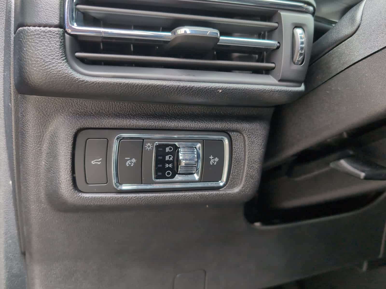 used 2022 Lincoln Corsair car, priced at $31,998