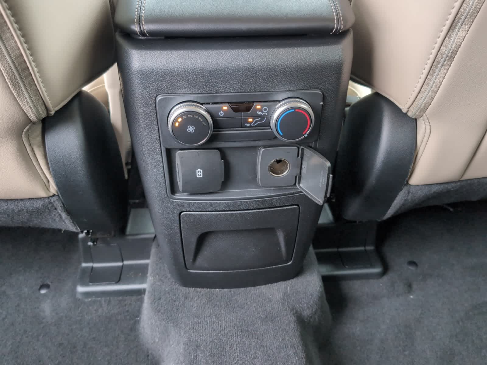 used 2022 Ford Explorer car, priced at $33,998