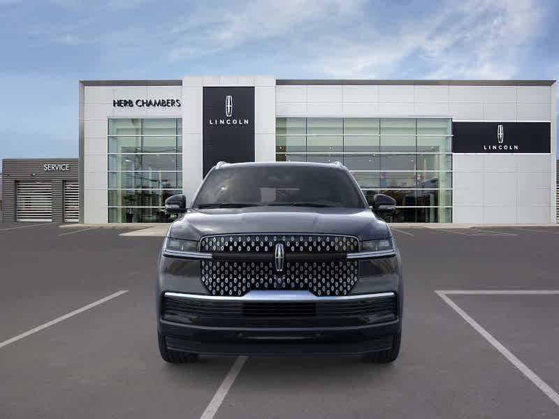 new 2025 Lincoln Navigator car, priced at $105,555