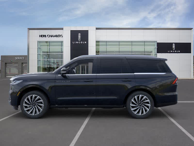 new 2025 Lincoln Navigator car, priced at $118,735