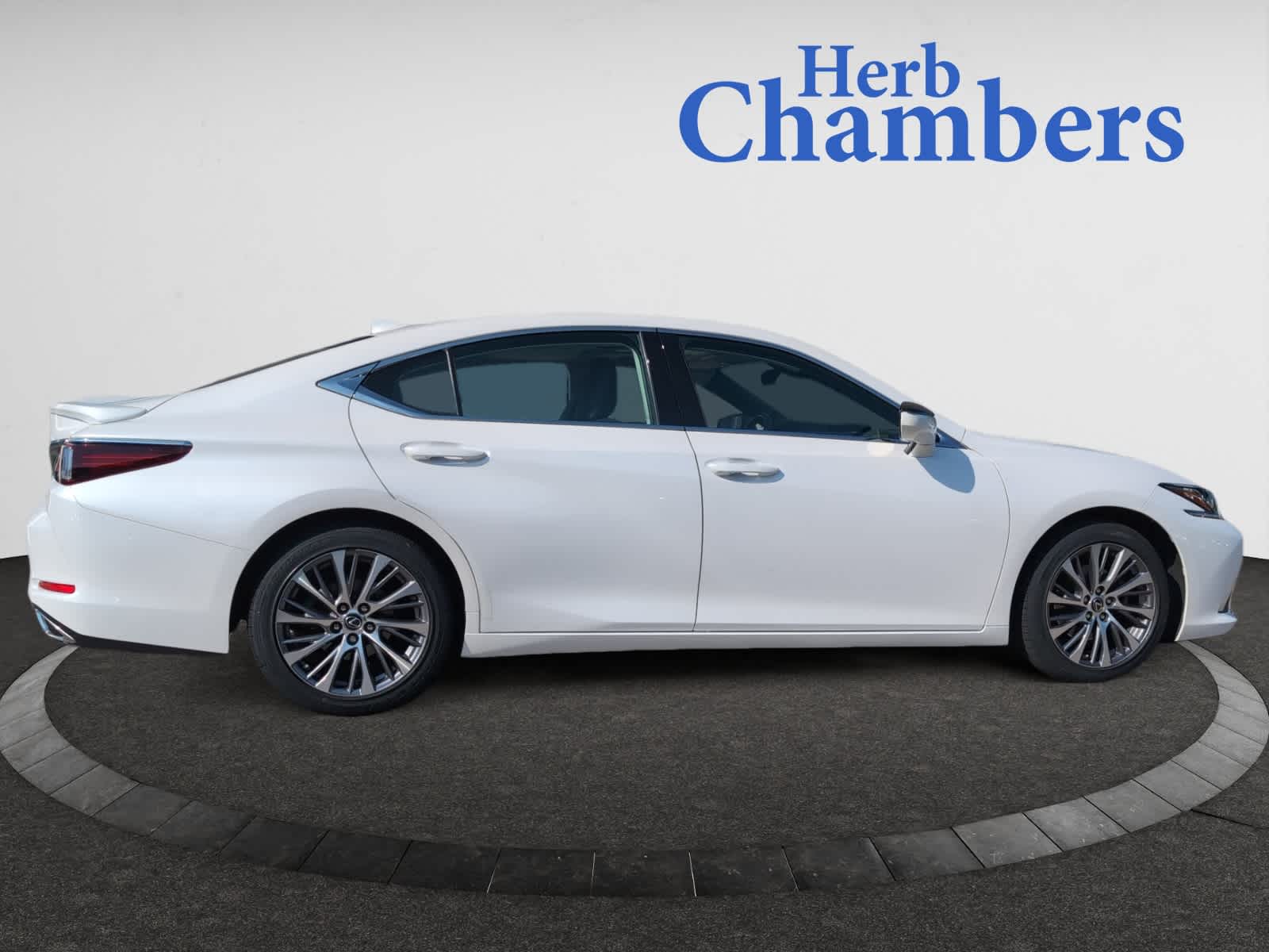 used 2021 Lexus ES 350 car, priced at $33,998
