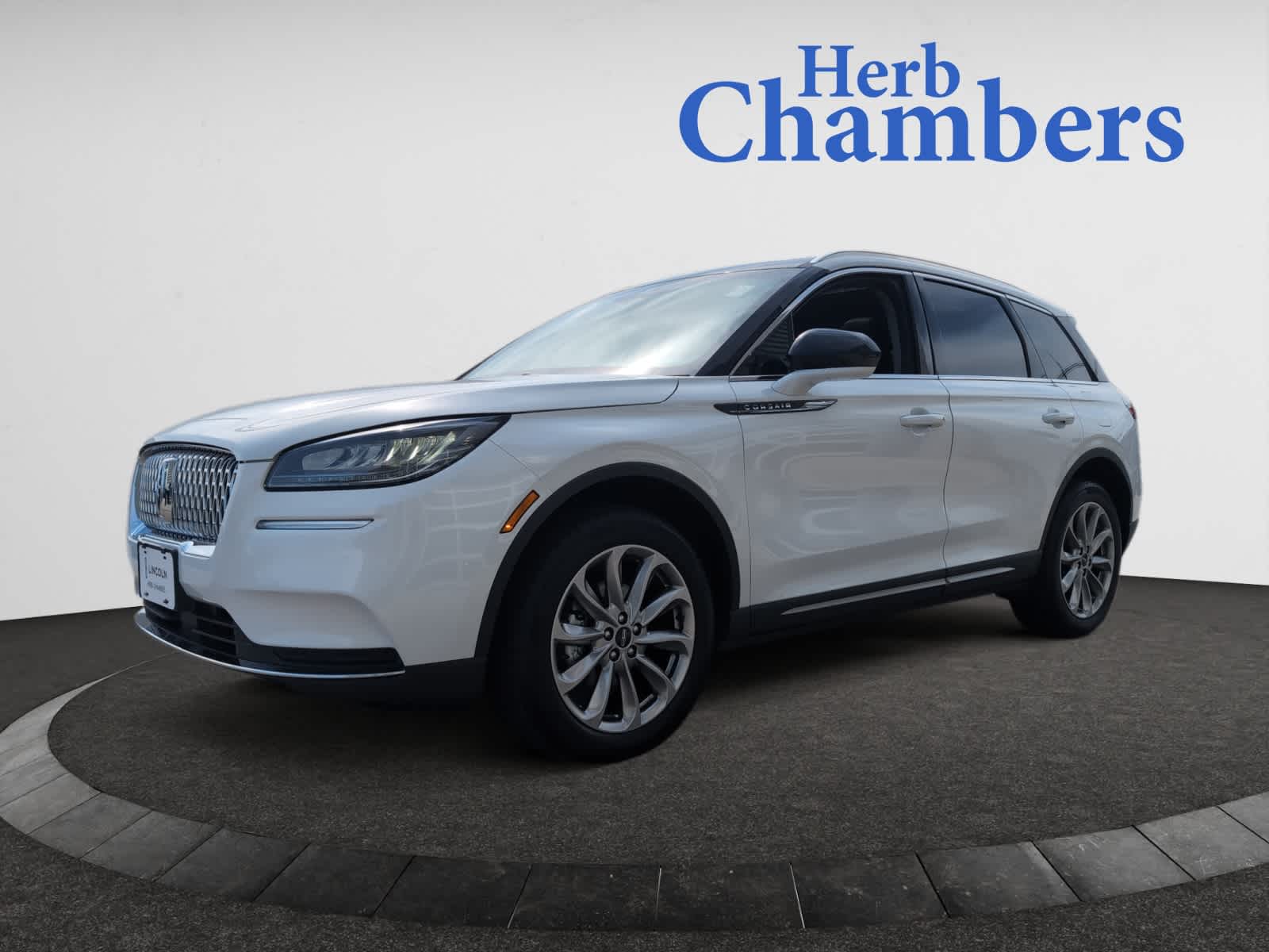 used 2022 Lincoln Corsair car, priced at $30,798