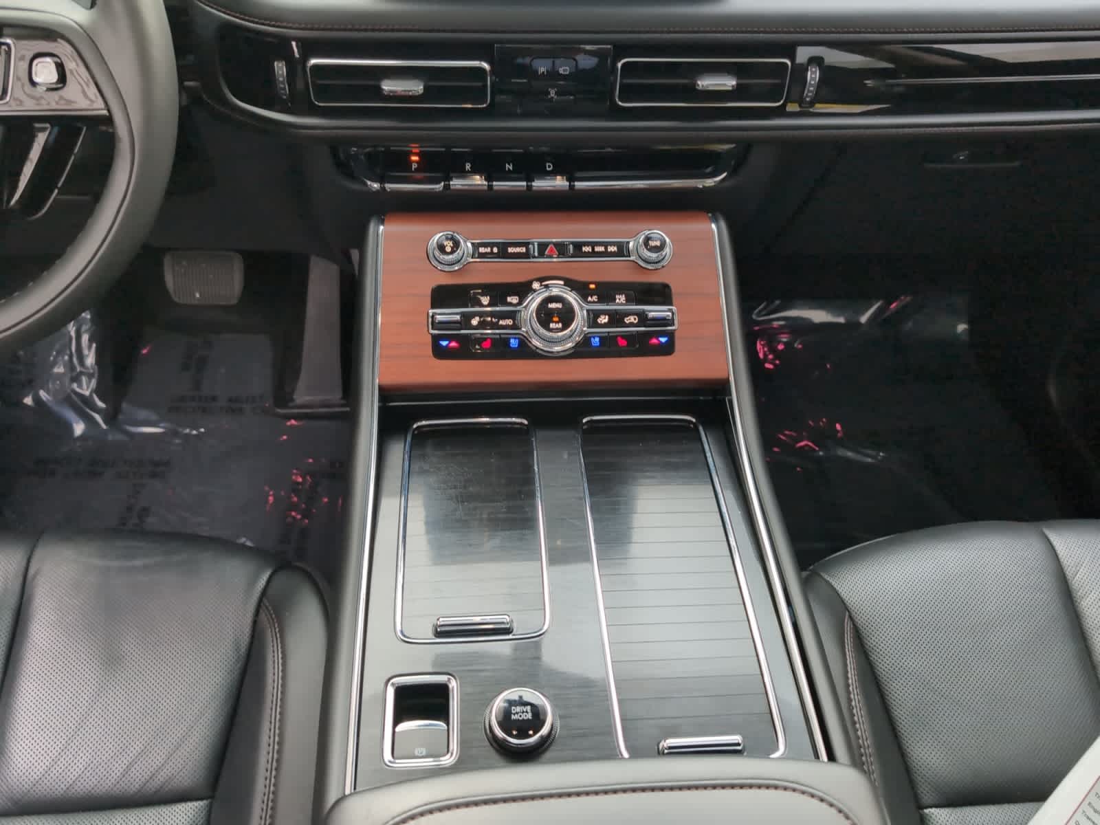 used 2024 Lincoln Aviator car, priced at $65,998