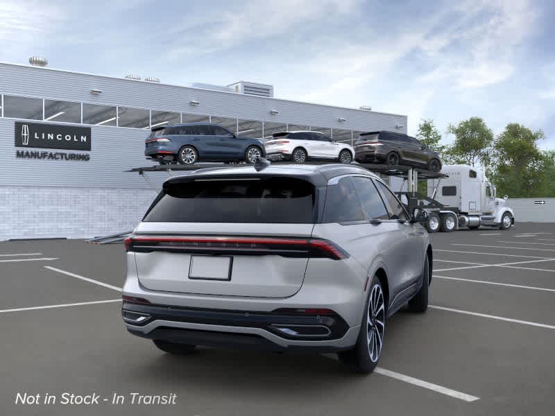 new 2025 Lincoln Nautilus car, priced at $79,040