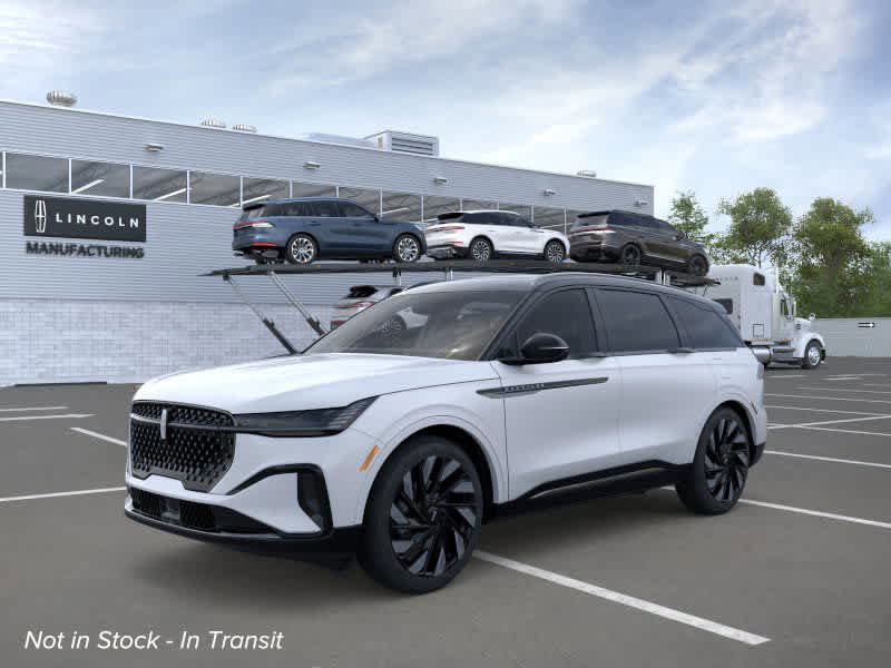 new 2025 Lincoln Nautilus car, priced at $69,420