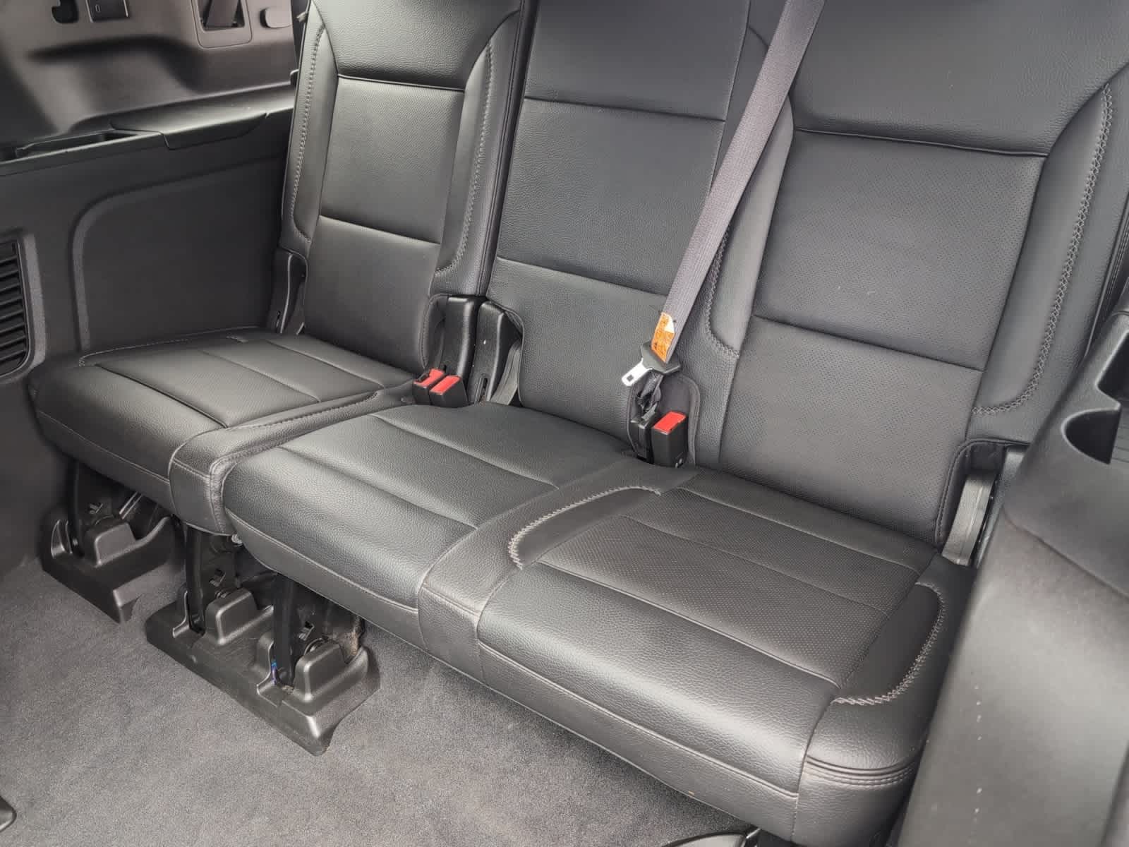 used 2021 GMC Yukon XL car, priced at $49,998