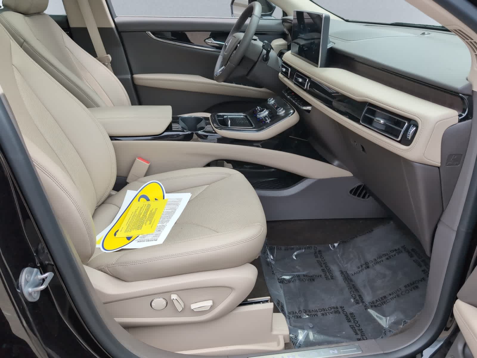 used 2022 Lincoln Nautilus car, priced at $37,998