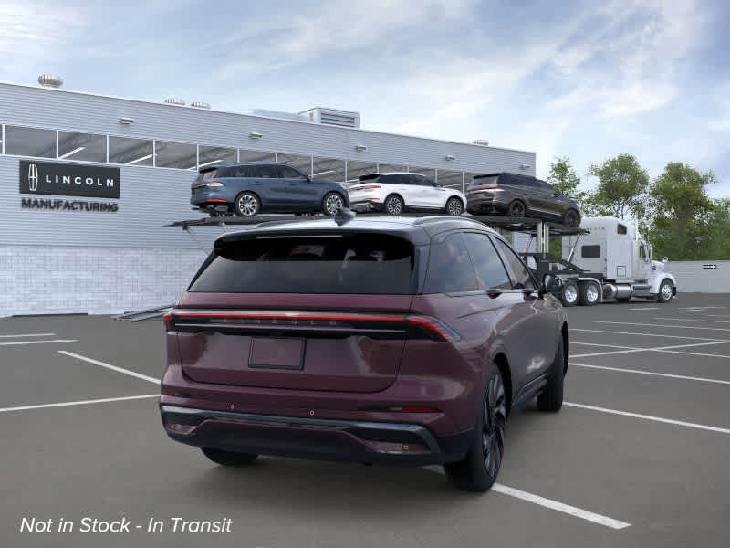 new 2025 Lincoln Nautilus car, priced at $69,420