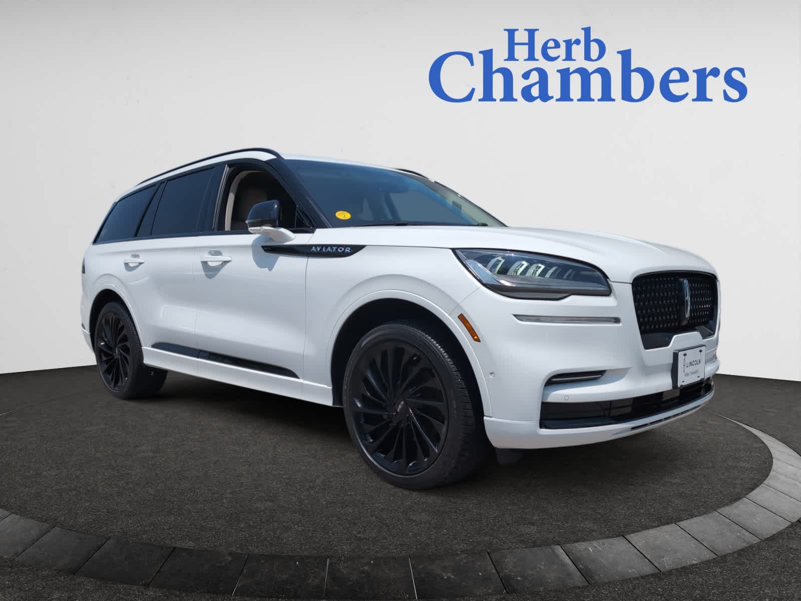 used 2023 Lincoln Aviator car, priced at $49,998