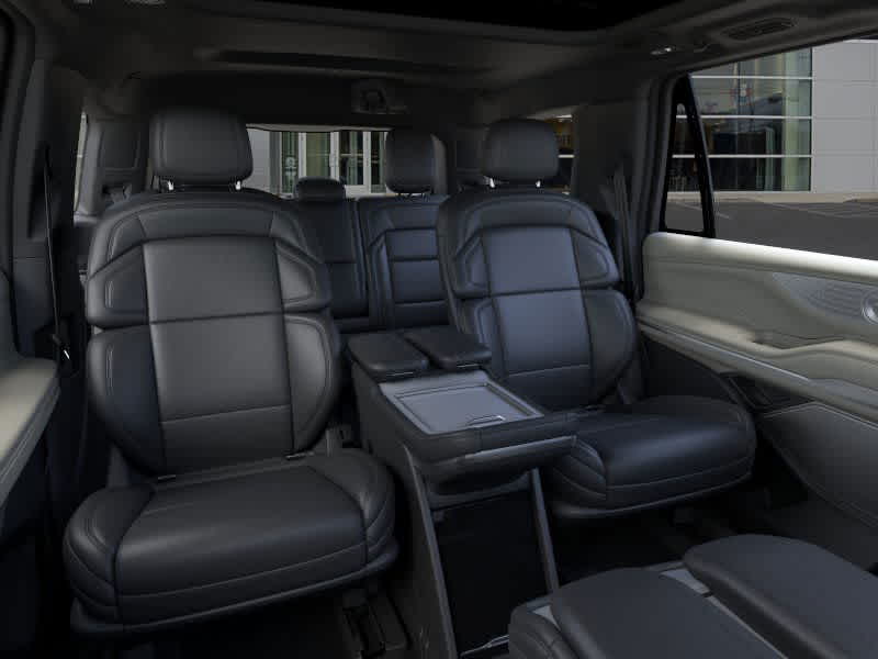 new 2025 Lincoln Navigator car, priced at $108,555